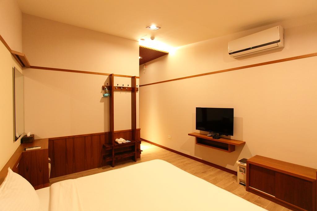 Toutsu Gyoen Donggang Exterior foto